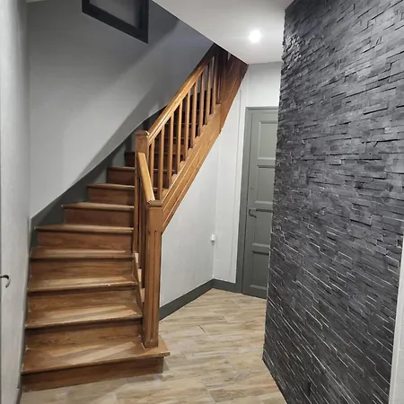 아파트 Flat 캐런탱